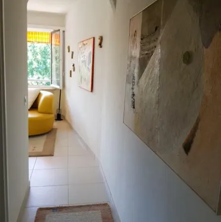Greta 29 Apartment *