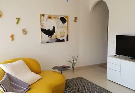 Greta 29 Losone